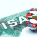 Западные консульства в России сокращены, запись на визы затруднена